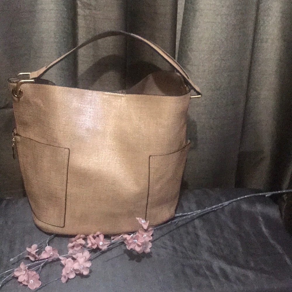 Shoulder bag